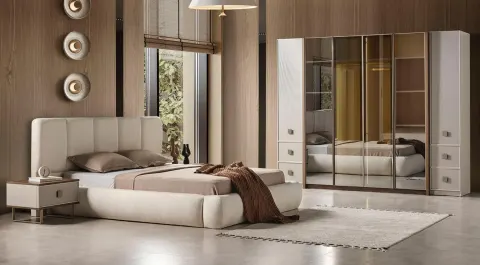 Zedd 6 Door Bedroom Set