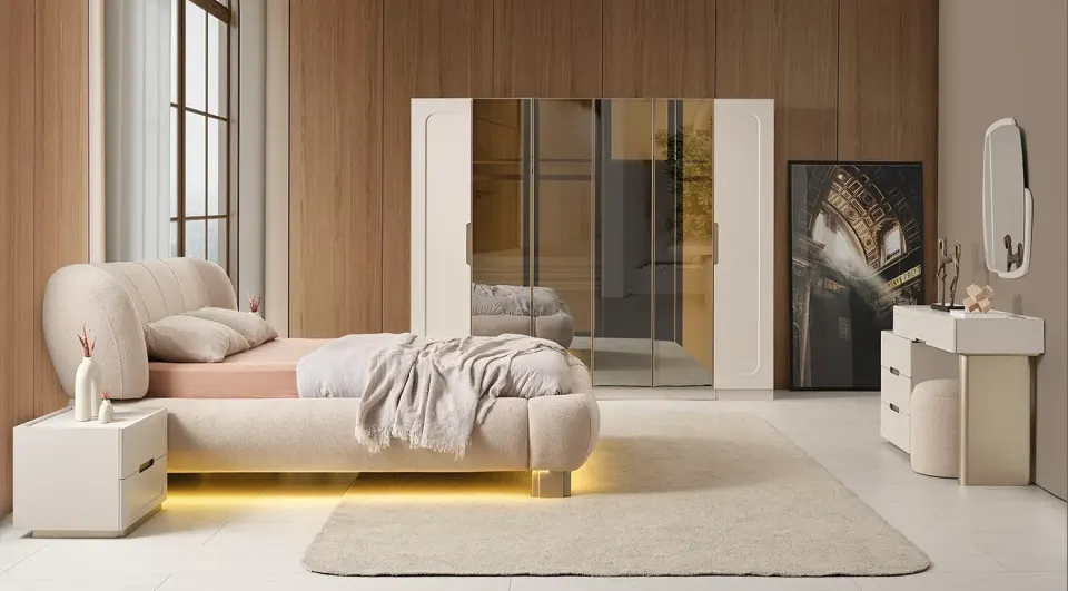 Aspera 6-Door Modern Bedroom Set
