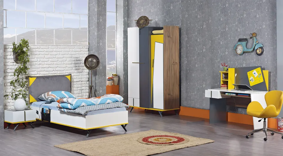 Halley Young Room Set