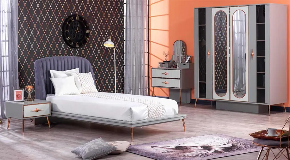 Lara 4 Doors Young Room Set