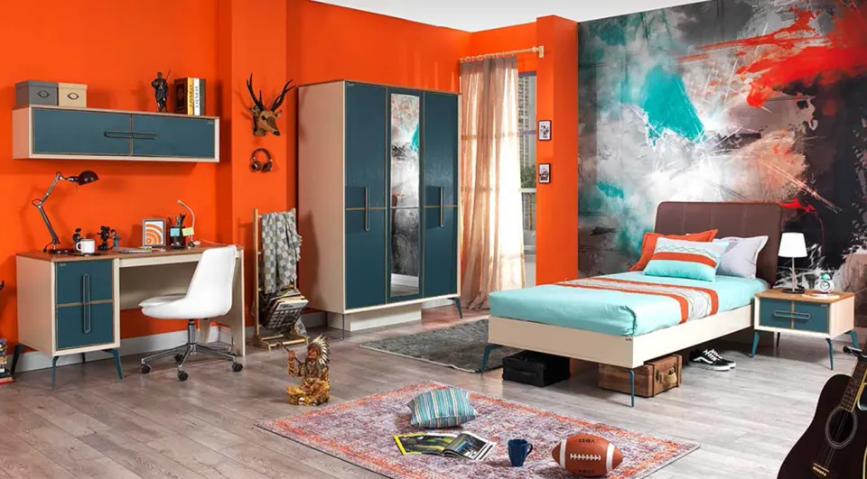 Lifos 3 Doors Young Room Set