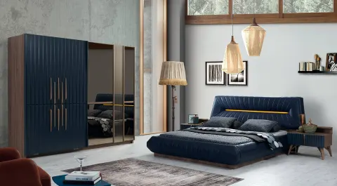 Marcelo Sliding Door Bedroom Set