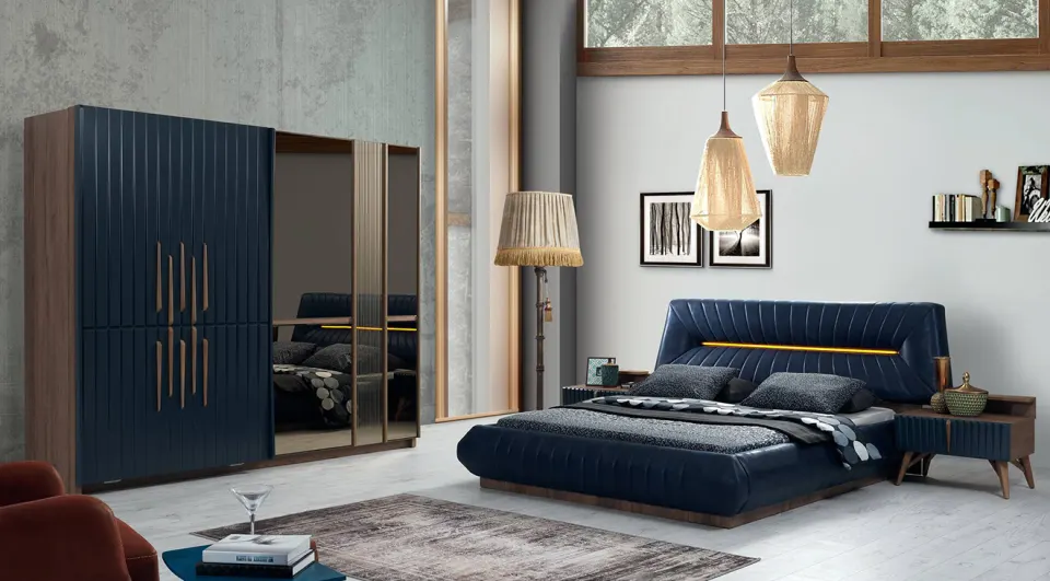 Marcelo Sliding Door Bedroom Set