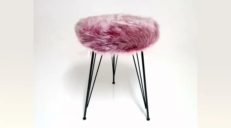 Intense Plush Dried Rose Pouf