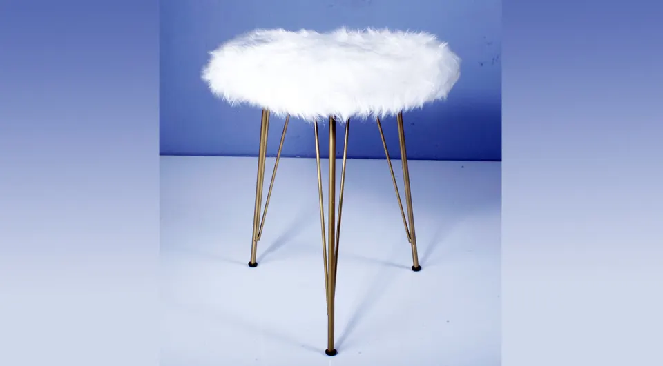 Lovely White Gold Pouf