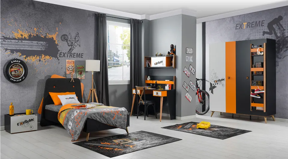 Extreme 4 Doors Young Room Set
