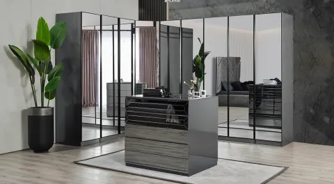 Inci Dressing Wardrobe