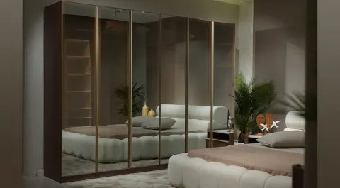 Magnum 6-Door Bedroom Set