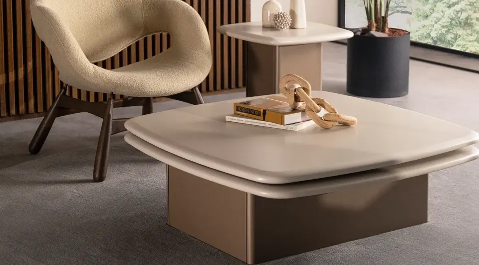 Turn Metal Legged Coffee Table