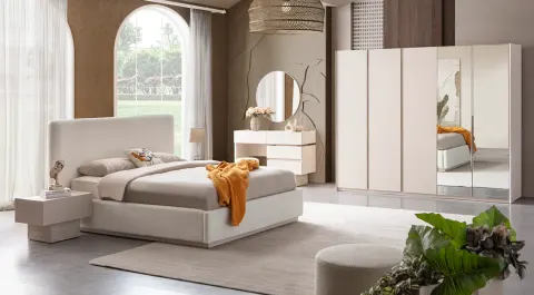 Los 5 Door Bedroom Set