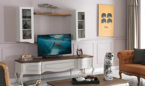 Vintage Ahşap Ayaklı TV Ünitesi