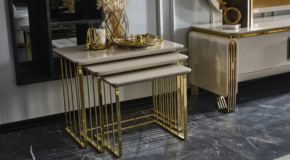 Jaguar Gold Metal Ayaklı Zigon Sehpa